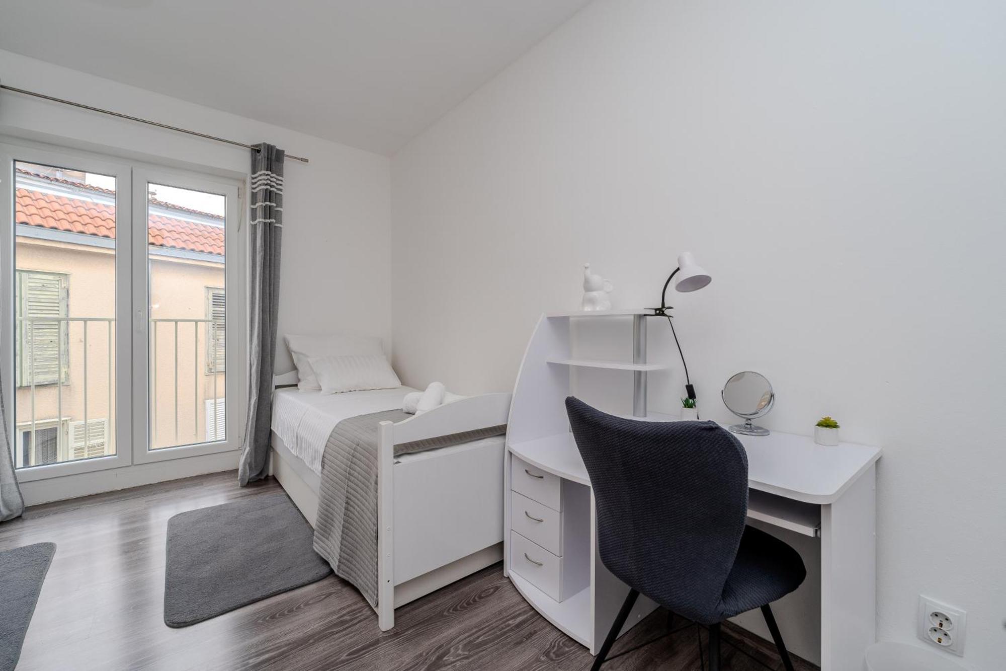 Zadar Center Apartment Verdi,Big & Cosy Екстериор снимка